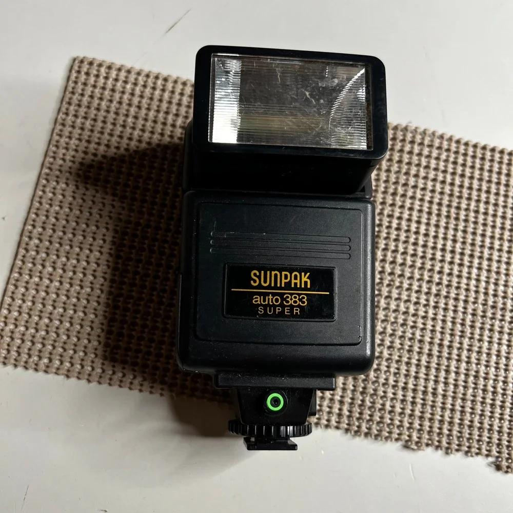 Sunpak Auto 383 Super External Flash Shoe Mount Tilting Swivel Head Black